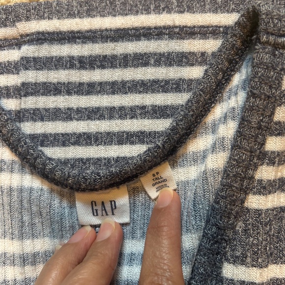 Gap Summer Striped Dress - Picture 2 of 3